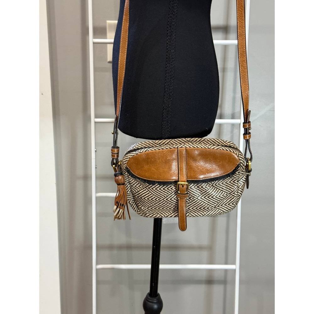 Fossil Woven Diamond Pattern Leather Crossbody Bag Brown Black‎ Tassel Boho